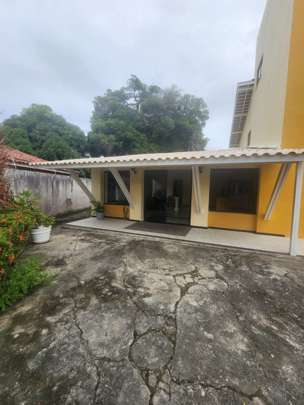 Apartamento - Aluguel - Buraquinho - Lauro de Freitas - BA