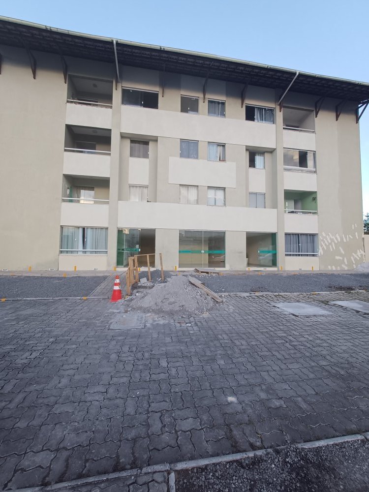 Apartamento - Aluguel - Buraquinho - Lauro de Freitas - BA